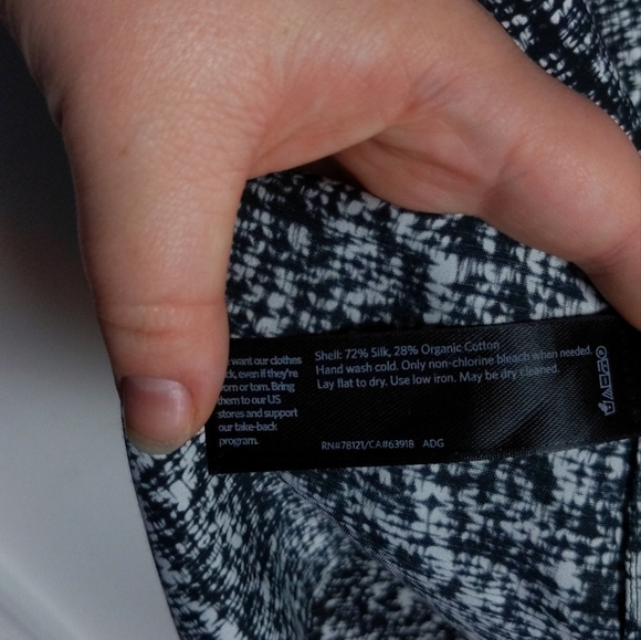 Eileen Fisher Silk Blend Black and White Printed Shift Dress, XS - Picture 6 of 7